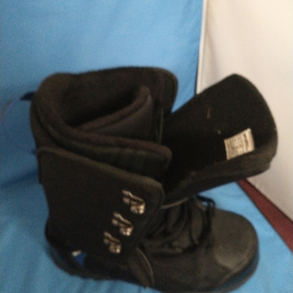 "NEW" Snow Board Boots by Triple Nickel Size 10 Mens